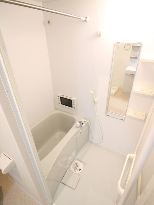 物件内観写真8　(バス／シャワールーム等)