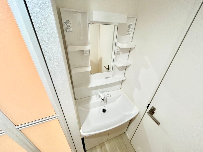 物件内観写真14　(洗面)