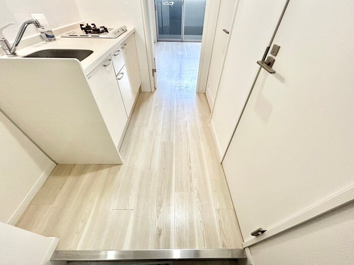 物件内観写真19　(廊下)