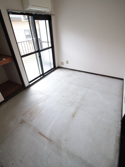 物件内観写真11　(居室)