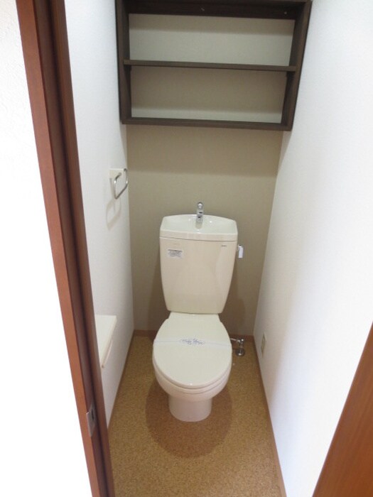 物件内観写真8　(トイレ)