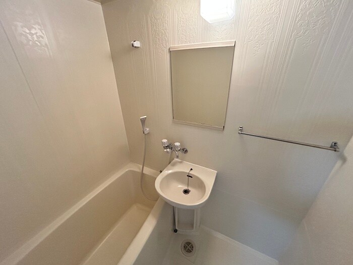 物件内観写真14　(洗面)