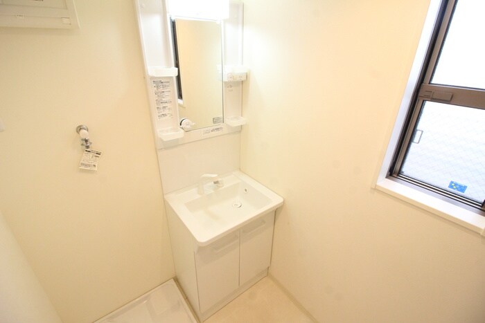 物件内観写真11　(洗面)