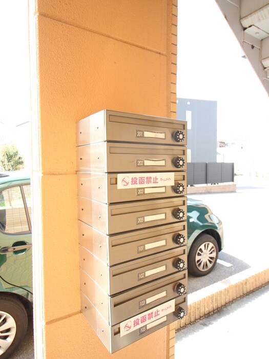 物件外観写真4　(建物設備)