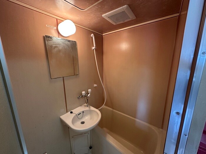 物件内観写真8　(バス／シャワールーム等)