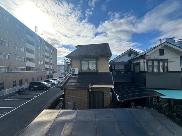 物件内観写真19　(室内からの展望)