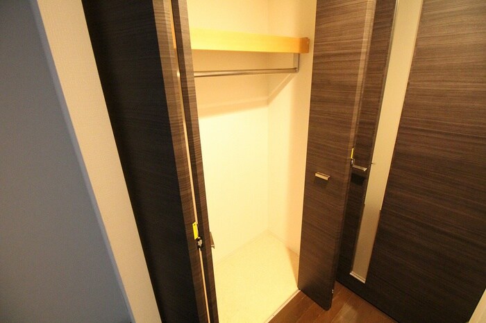 物件内観写真13　(収納)