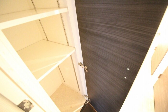 物件内観写真19　(収納)