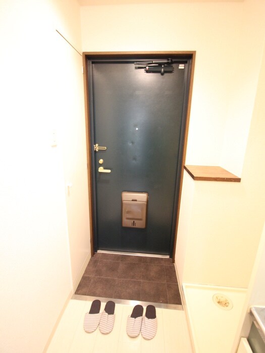 物件内観写真21　(玄関)