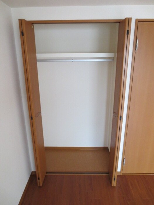 物件内観写真10　(収納)