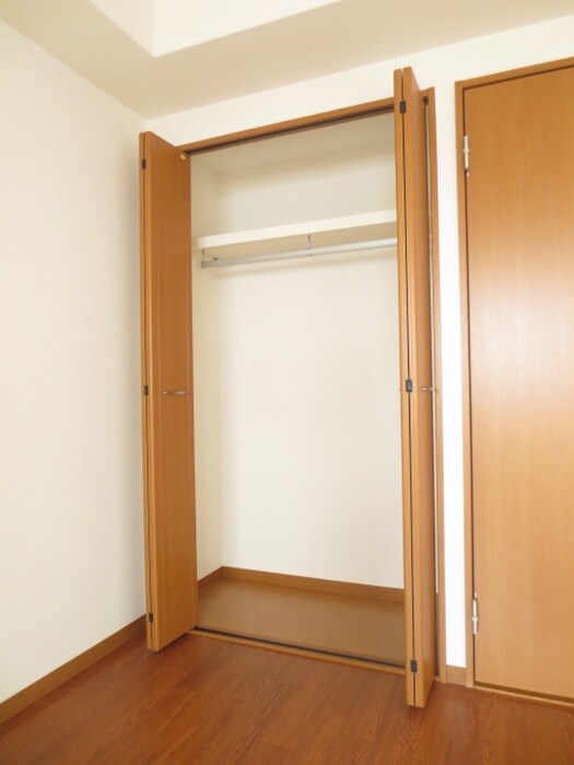 物件内観写真10　(収納)