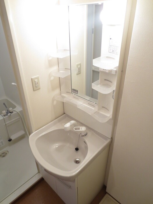 物件内観写真11　(洗面)