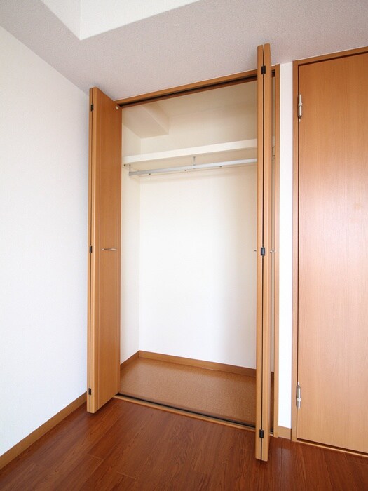 物件内観写真14　(収納)