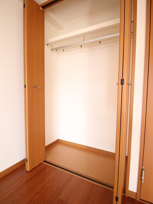 物件内観写真14　(収納)