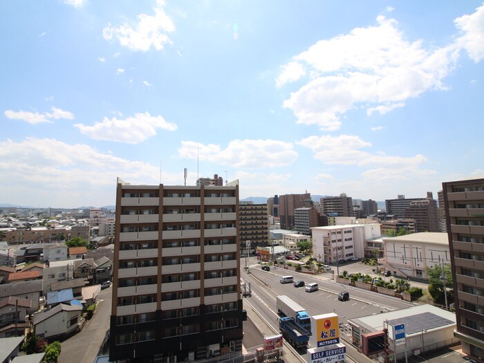 物件内観写真21　(室内からの展望)