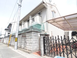 ハイツ尾本Ａ棟外観写真
