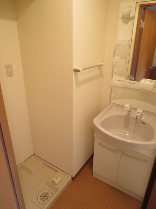 物件内観写真11　(洗面)