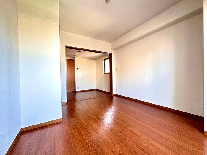 物件内観写真18　(居室)