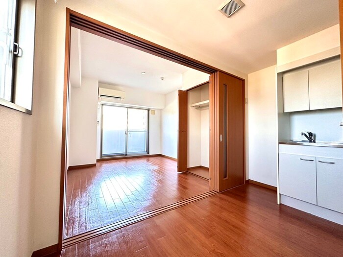 物件内観写真19　(居室)