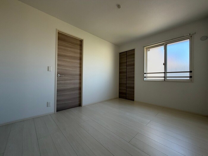 物件内観写真15　(居室)