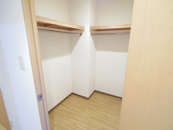 物件内観写真19　(収納)