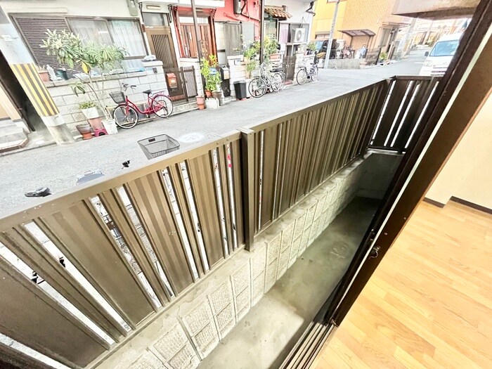 物件内観写真22　(室内からの展望)