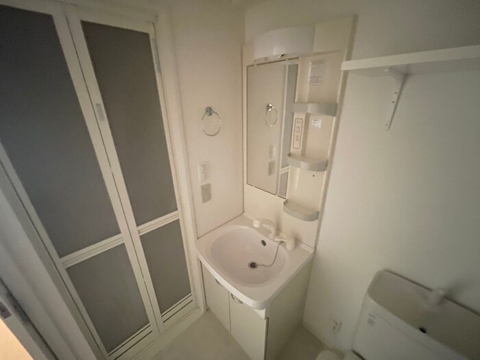 物件内観写真13　(洗面)