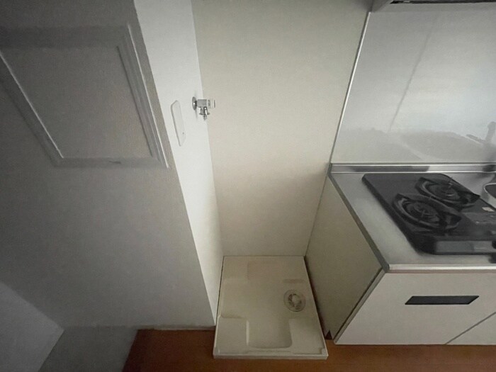 物件内観写真19　(洗濯機置場)