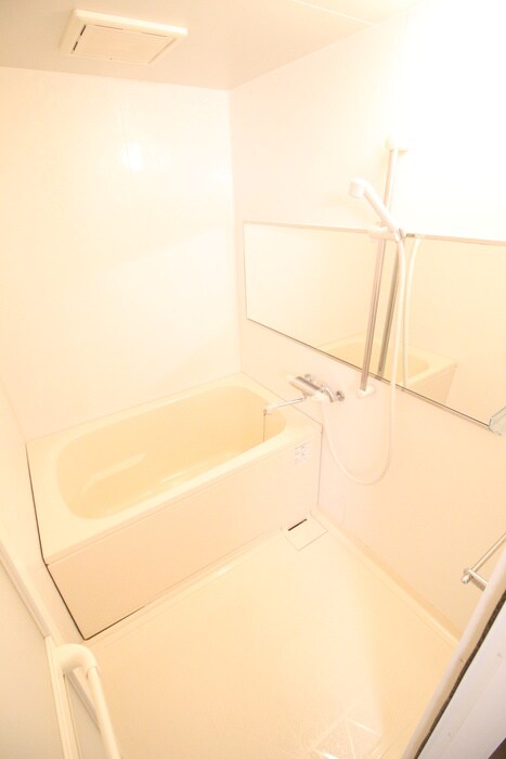 物件内観写真10　(バス／シャワールーム等)