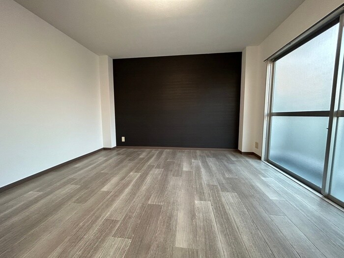 物件内観写真21　(居室)