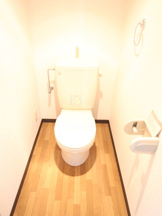 物件内観写真10　(トイレ)