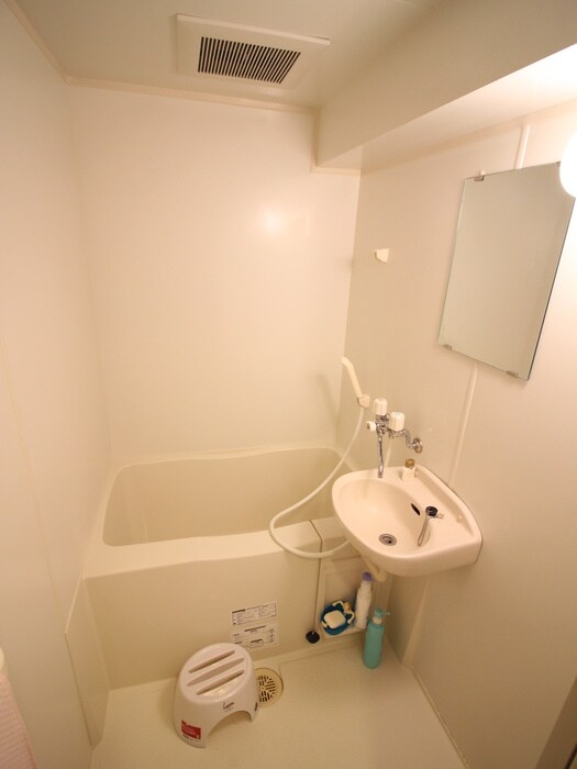 物件内観写真12　(バス／シャワールーム等)