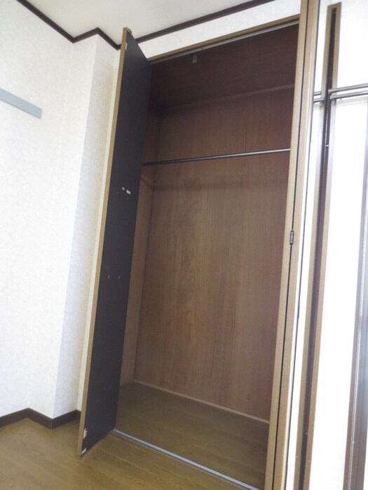 物件内観写真11　(収納)