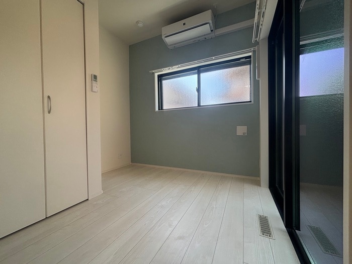 物件内観写真4　(居室)