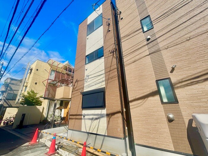 物件外観写真3　(外観写真)