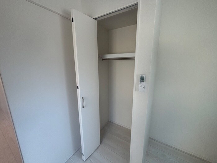 物件内観写真18　(収納)