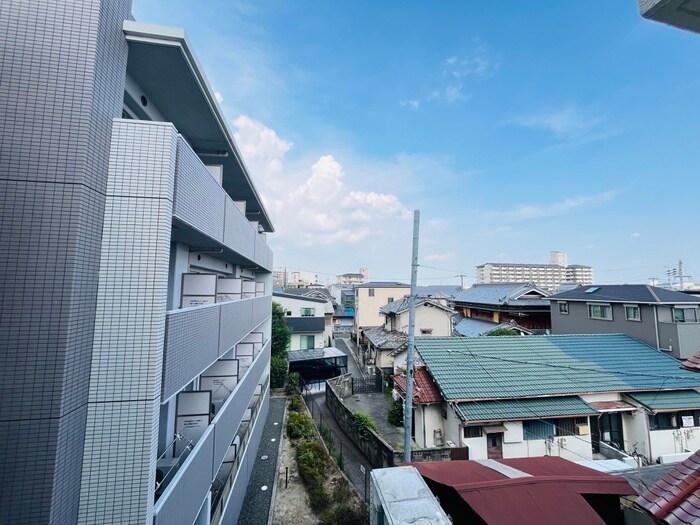 物件内観写真14　(室内からの展望)