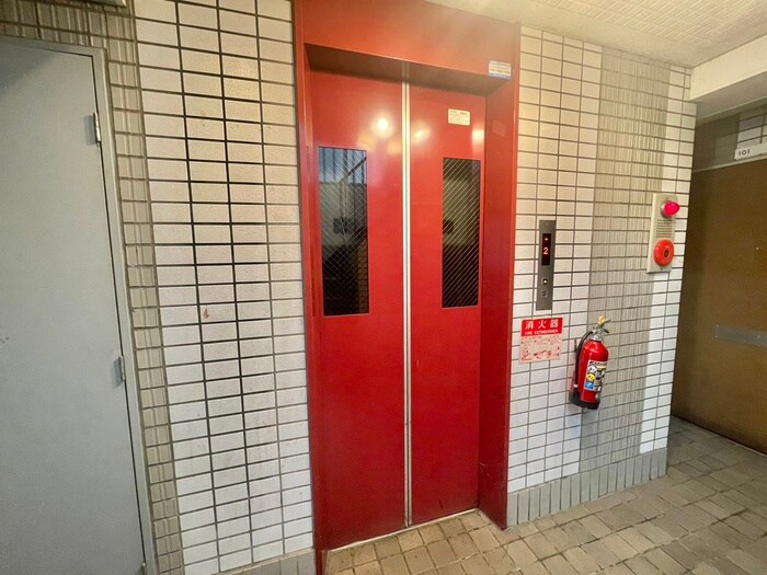 物件外観写真4　(建物設備)