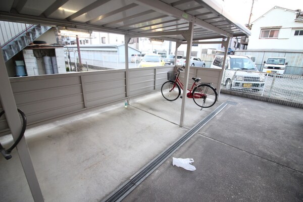駐輪場