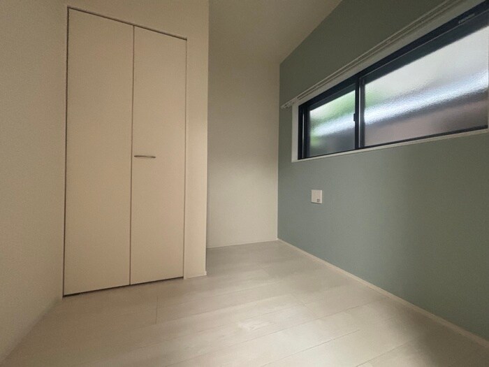 物件内観写真3　(居室)