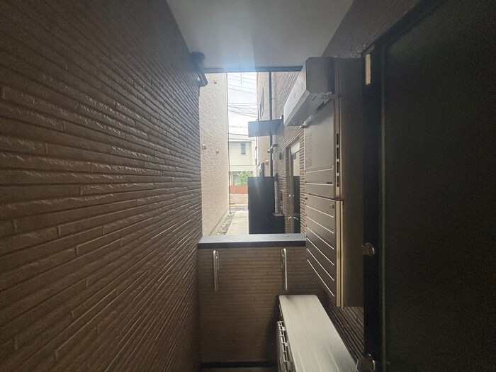 物件内観写真12　(室内からの展望)