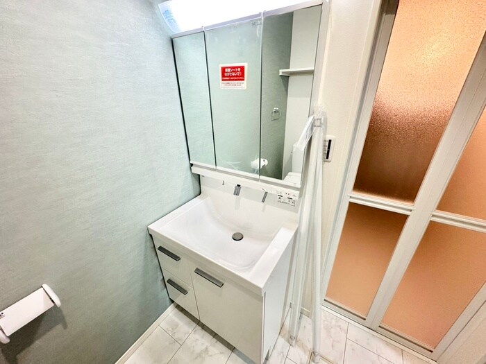 物件内観写真11　(洗面)