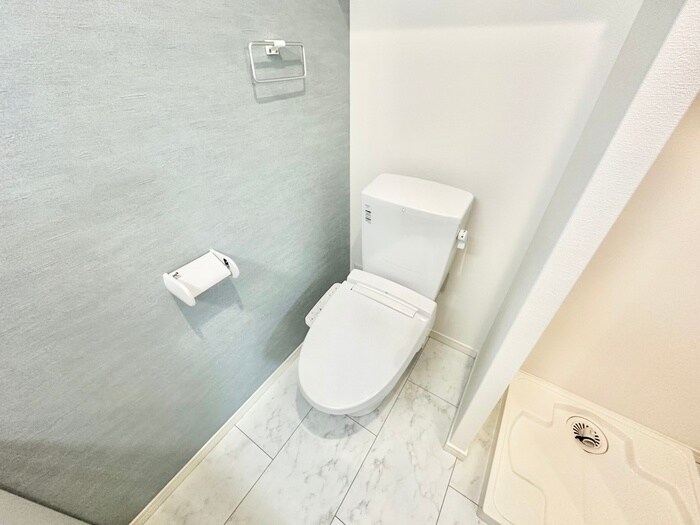 物件内観写真13　(トイレ)