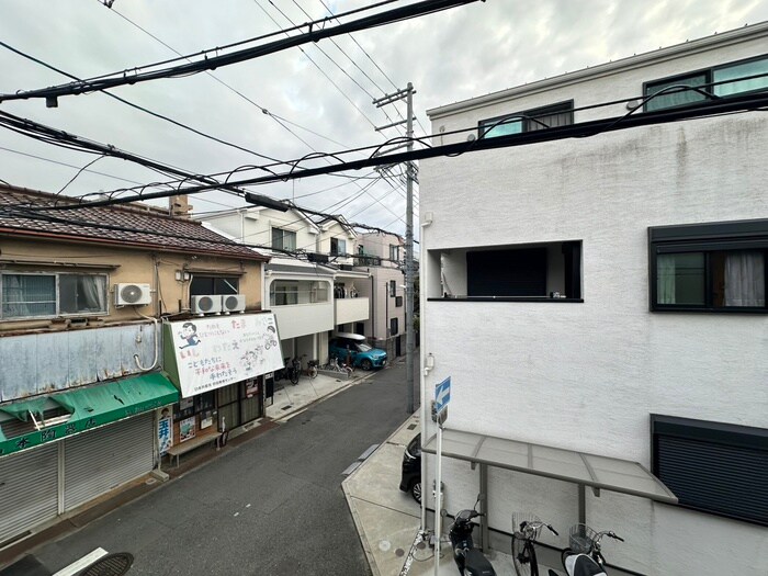 物件内観写真16　(室内からの展望)