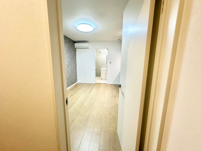 物件内観写真19　(廊下)