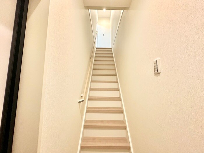 物件内観写真20　(廊下)