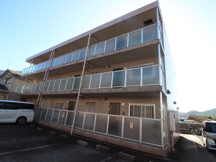 物件外観写真2　(外観写真)