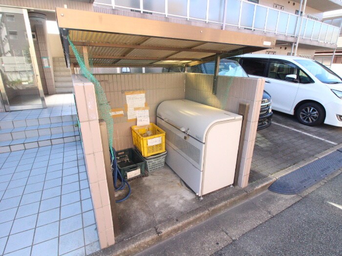 物件外観写真6　(建物設備)