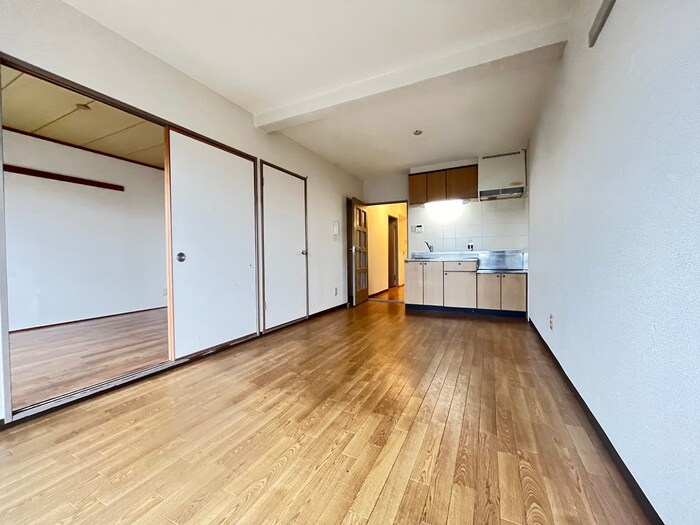 物件内観写真14　(居室)