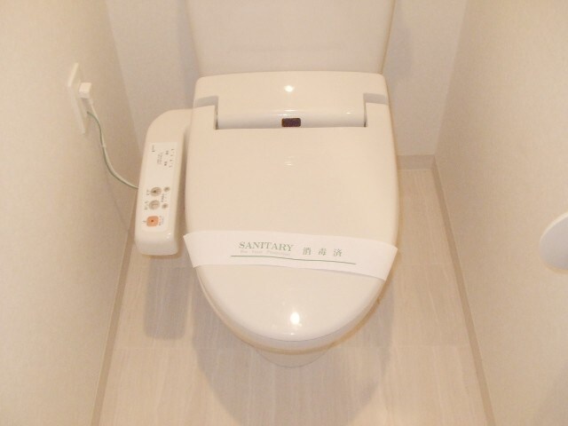 物件内観写真6　(トイレ)